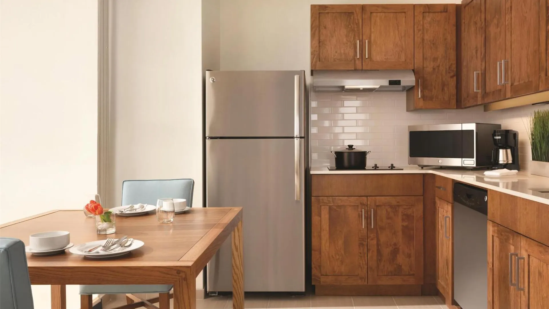 Hyatt House Virginia Beach / Oceanfront 3*,