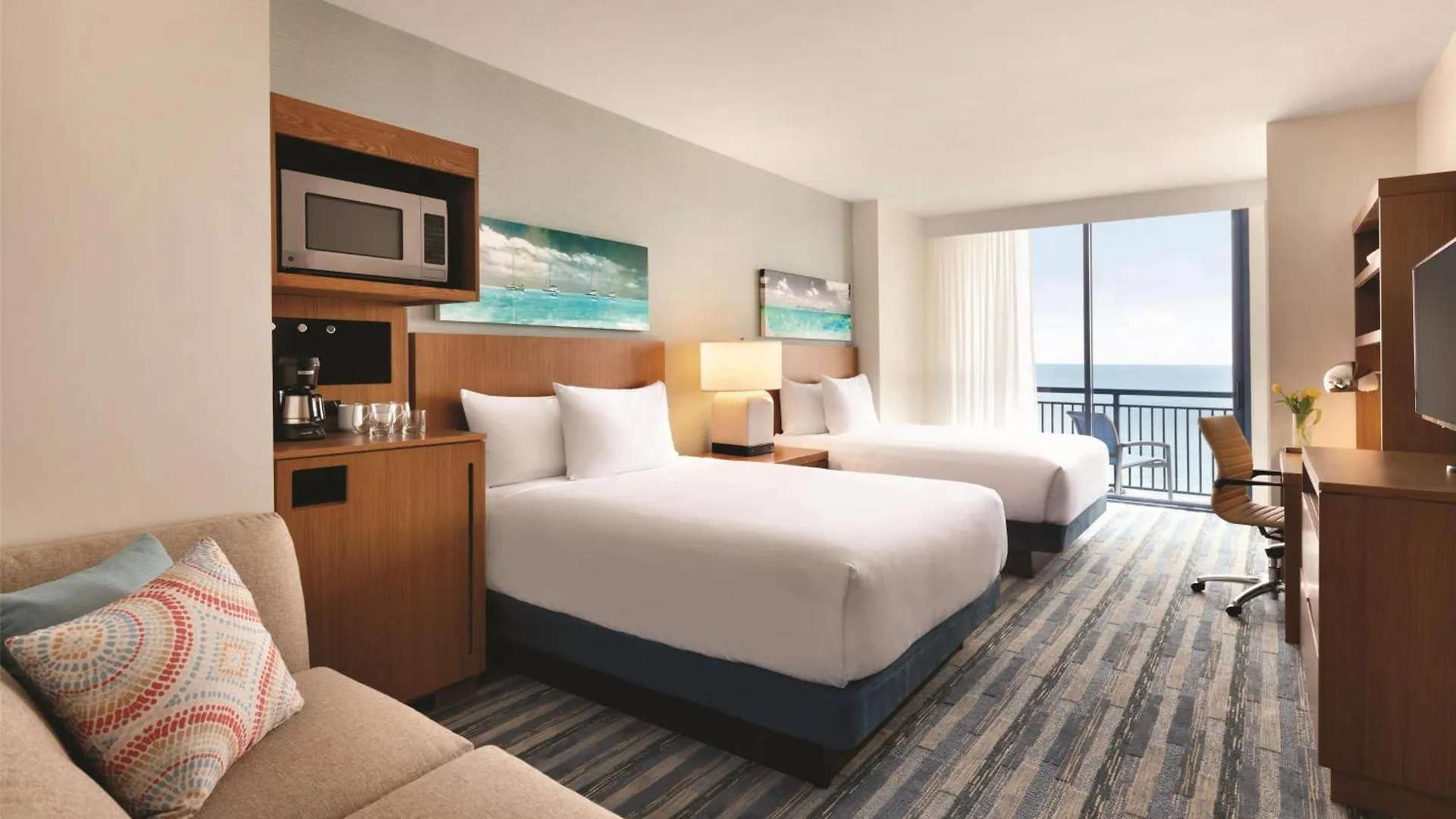 Hyatt House Virginia Beach / Oceanfront Hotel